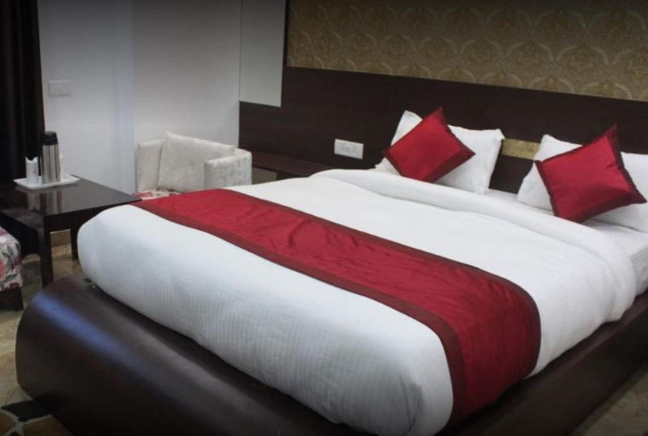 Hotel Golden Tulip Purnia Εξωτερικό φωτογραφία